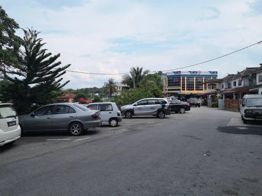 Nice Stay Hotel Raub Bagian luar foto