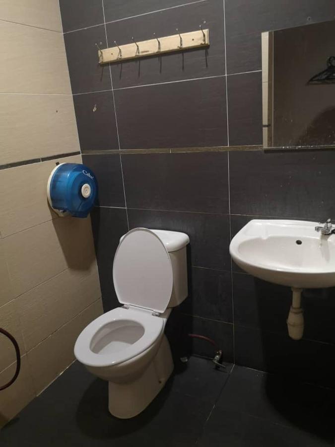 Nice Stay Hotel Raub Bagian luar foto