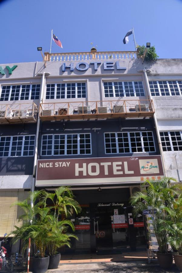 Nice Stay Hotel Raub Bagian luar foto